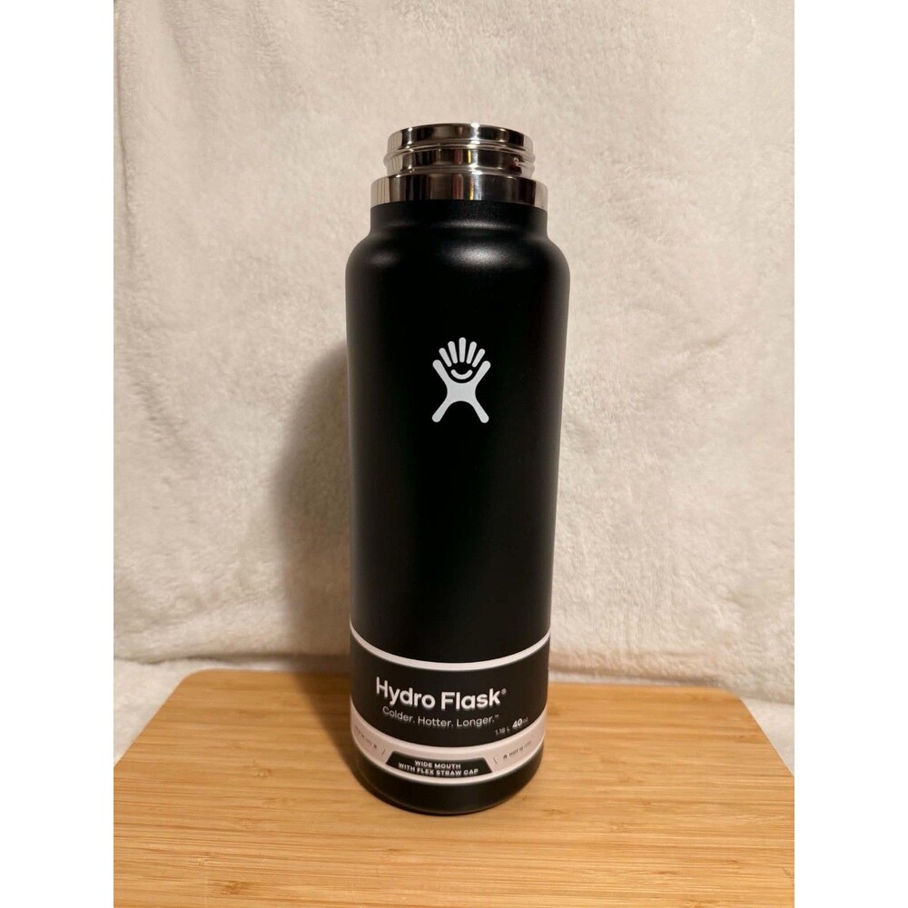 Hydro Flask W40BFS001 40 Oz Wide Mouth Flex Straw Cap- Black- Brand New!